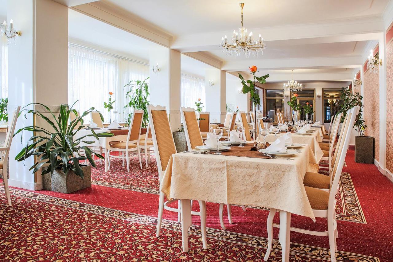 Hotel Ostrov Nymburk Zewnętrze zdjęcie